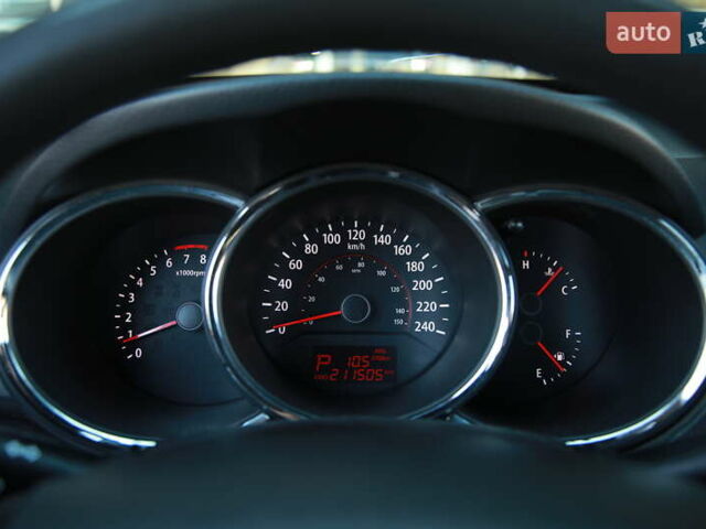 Киа Соренто, объемом двигателя 2.4 л и пробегом 211 тыс. км за 11500 $, фото 12 на Automoto.ua