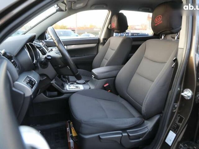 Киа Соренто, объемом двигателя 0 л и пробегом 119 тыс. км за 13000 $, фото 6 на Automoto.ua