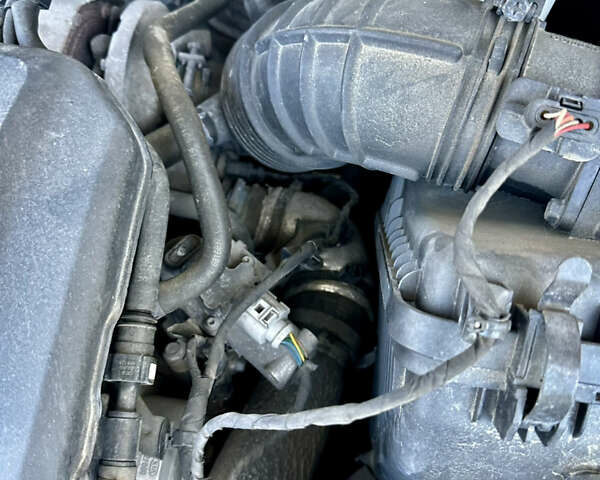Киа Соренто, объемом двигателя 2.2 л и пробегом 225 тыс. км за 12600 $, фото 48 на Automoto.ua