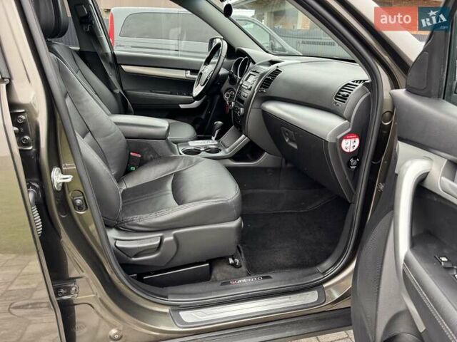 Киа Соренто, объемом двигателя 2.2 л и пробегом 248 тыс. км за 11900 $, фото 36 на Automoto.ua