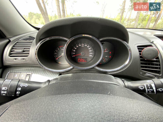 Кіа Соренто, об'ємом двигуна 2.2 л та пробігом 232 тис. км за 13700 $, фото 28 на Automoto.ua