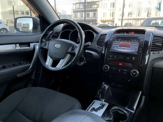 Киа Соренто, объемом двигателя 0 л и пробегом 135 тыс. км за 12800 $, фото 9 на Automoto.ua
