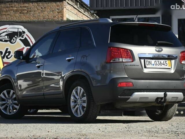 Киа Соренто, объемом двигателя 2.2 л и пробегом 209 тыс. км за 12999 $, фото 11 на Automoto.ua