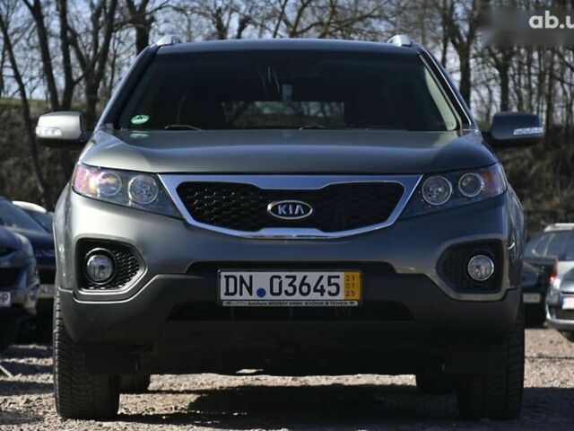 Киа Соренто, объемом двигателя 2.2 л и пробегом 209 тыс. км за 12999 $, фото 2 на Automoto.ua