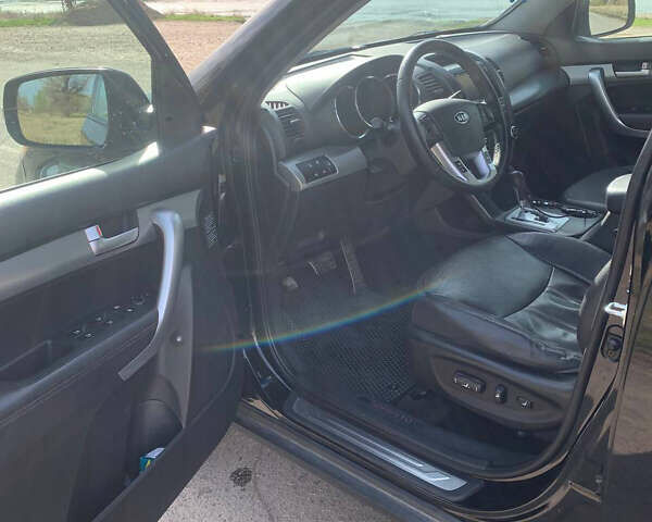 Киа Соренто, объемом двигателя 2.2 л и пробегом 257 тыс. км за 13350 $, фото 11 на Automoto.ua