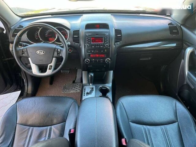 Киа Соренто, объемом двигателя 2.2 л и пробегом 243 тыс. км за 12900 $, фото 15 на Automoto.ua