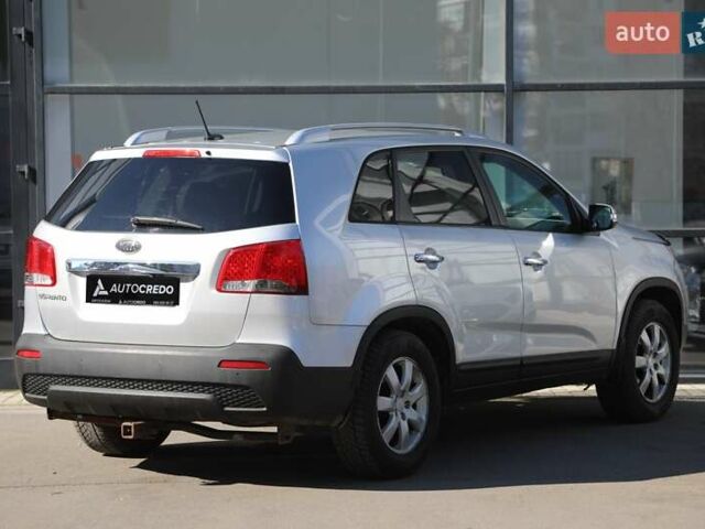 Киа Соренто, объемом двигателя 2.4 л и пробегом 211 тыс. км за 11500 $, фото 1 на Automoto.ua