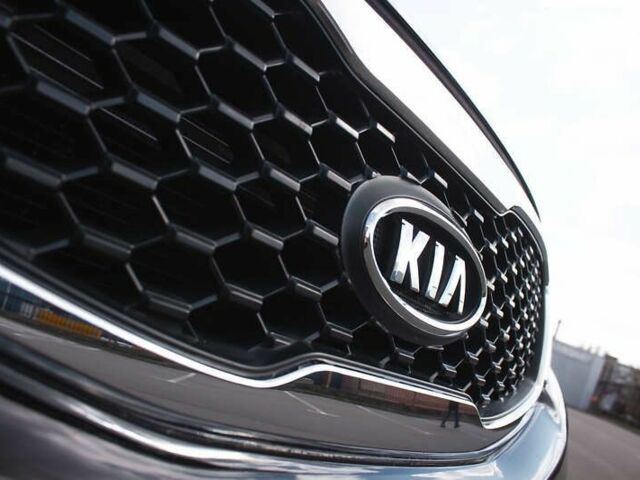 Кіа Соренто, об'ємом двигуна 2.2 л та пробігом 153 тис. км за 14200 $, фото 2 на Automoto.ua