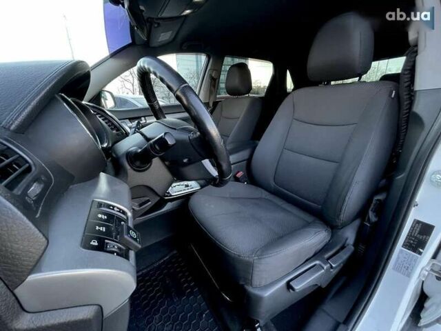 Киа Соренто, объемом двигателя 0 л и пробегом 135 тыс. км за 12800 $, фото 14 на Automoto.ua