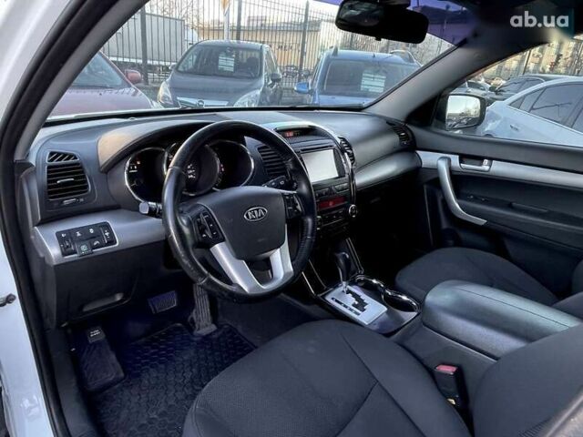 Киа Соренто, объемом двигателя 0 л и пробегом 135 тыс. км за 12800 $, фото 15 на Automoto.ua