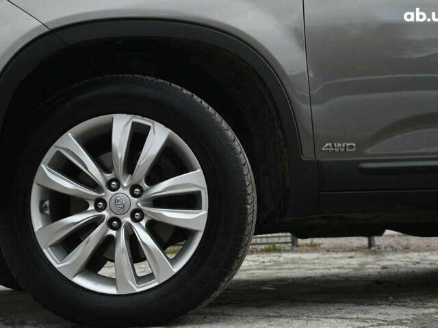 Киа Соренто, объемом двигателя 2.2 л и пробегом 213 тыс. км за 12999 $, фото 7 на Automoto.ua