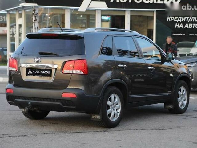 Киа Соренто, объемом двигателя 0 л и пробегом 119 тыс. км за 13000 $, фото 3 на Automoto.ua