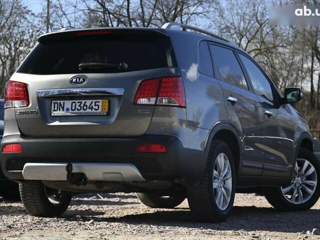 Киа Соренто, объемом двигателя 2.2 л и пробегом 209 тыс. км за 12999 $, фото 8 на Automoto.ua