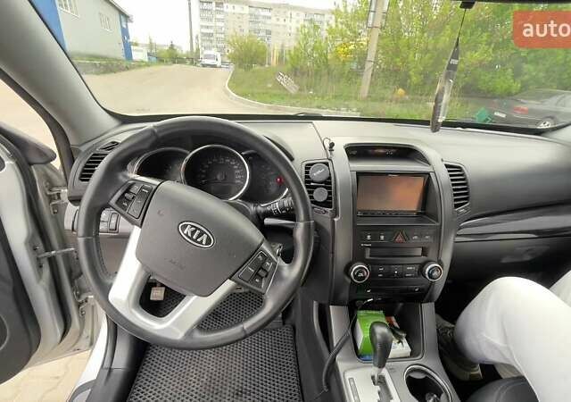 Киа Соренто, объемом двигателя 2.2 л и пробегом 230 тыс. км за 13100 $, фото 4 на Automoto.ua