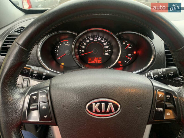 Киа Соренто, объемом двигателя 2.2 л и пробегом 203 тыс. км за 14900 $, фото 1 на Automoto.ua