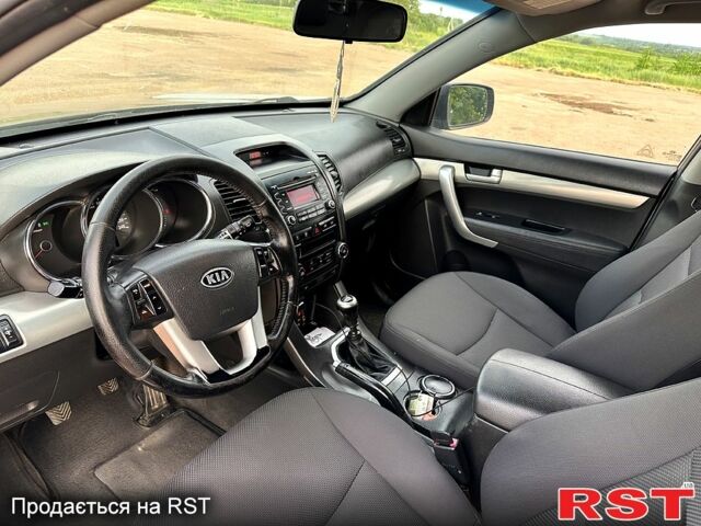 Киа Соренто, объемом двигателя 2.4 л и пробегом 201 тыс. км за 8650 $, фото 9 на Automoto.ua