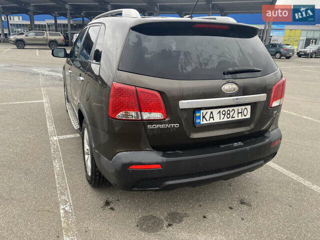 Киа Соренто, объемом двигателя 2.4 л и пробегом 260 тыс. км за 11200 $, фото 4 на Automoto.ua