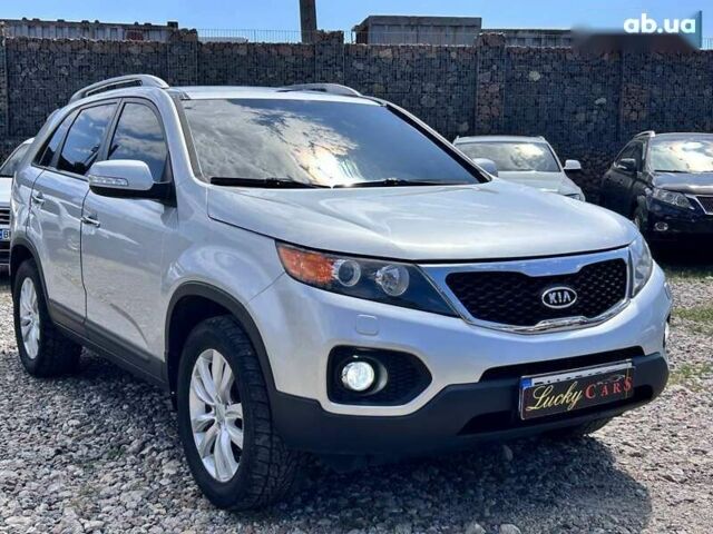 Кіа Соренто, об'ємом двигуна 2 л та пробігом 242 тис. км за 12700 $, фото 2 на Automoto.ua
