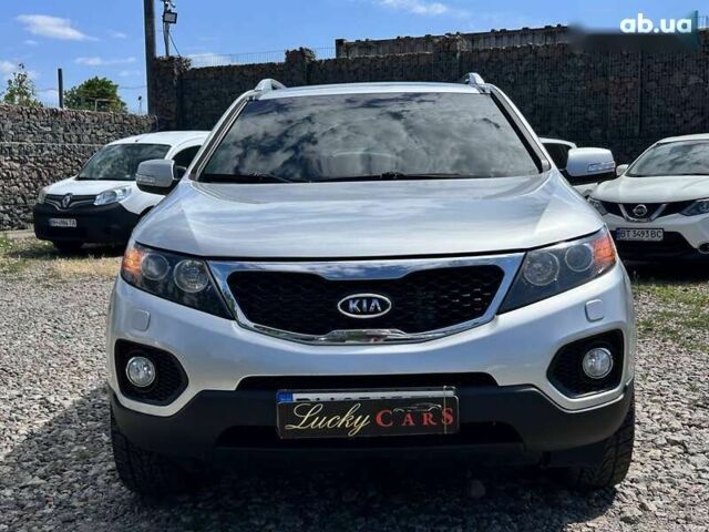 Кіа Соренто, об'ємом двигуна 2 л та пробігом 242 тис. км за 12700 $, фото 1 на Automoto.ua