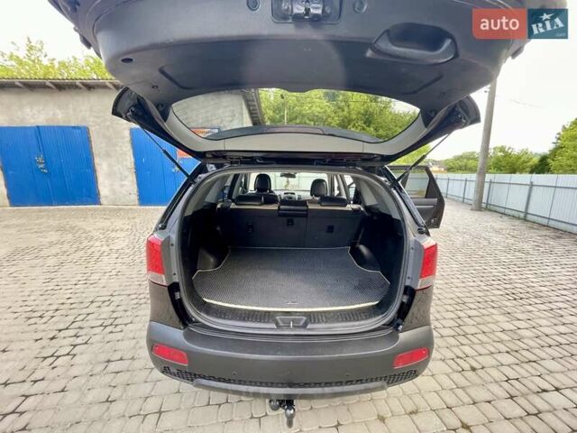 Киа Соренто, объемом двигателя 2.2 л и пробегом 201 тыс. км за 14000 $, фото 7 на Automoto.ua