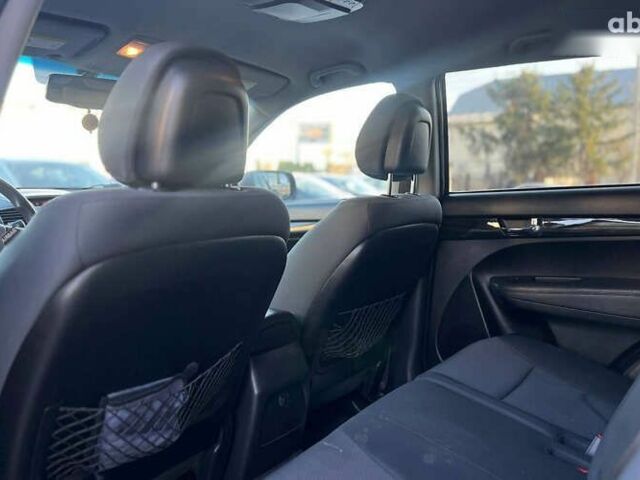 Кіа Соренто, об'ємом двигуна 0 л та пробігом 304 тис. км за 10600 $, фото 25 на Automoto.ua