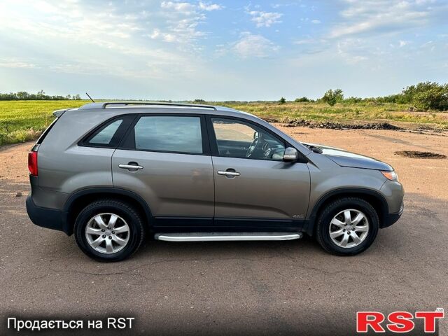 Киа Соренто, объемом двигателя 2.4 л и пробегом 201 тыс. км за 8650 $, фото 4 на Automoto.ua