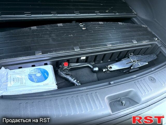 Кіа Соренто, об'ємом двигуна 2.2 л та пробігом 198 тис. км за 14300 $, фото 8 на Automoto.ua