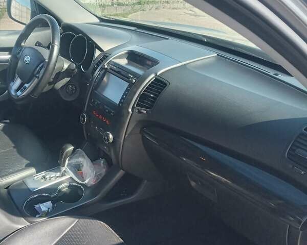 Киа Соренто, объемом двигателя 2.2 л и пробегом 212 тыс. км за 13800 $, фото 8 на Automoto.ua