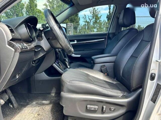 Кіа Соренто, об'ємом двигуна 2 л та пробігом 242 тис. км за 12700 $, фото 14 на Automoto.ua