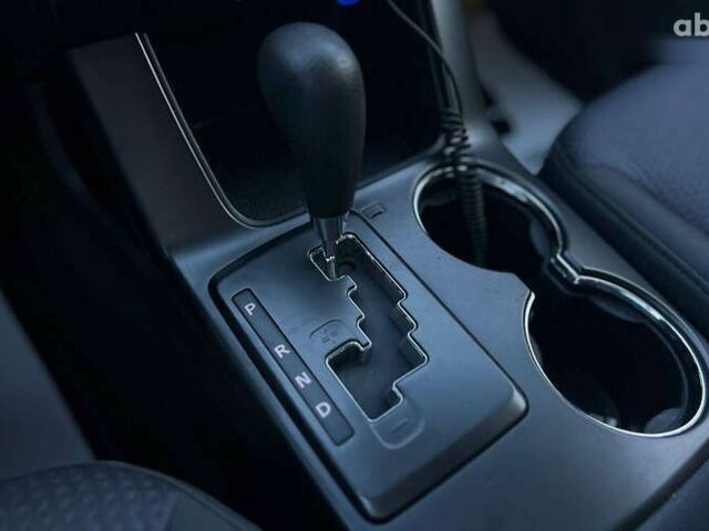 Киа Соренто, объемом двигателя 0 л и пробегом 230 тыс. км за 11800 $, фото 16 на Automoto.ua