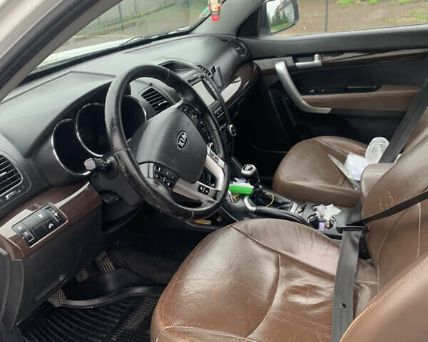 Кіа Соренто, об'ємом двигуна 2 л та пробігом 273 тис. км за 12000 $, фото 2 на Automoto.ua
