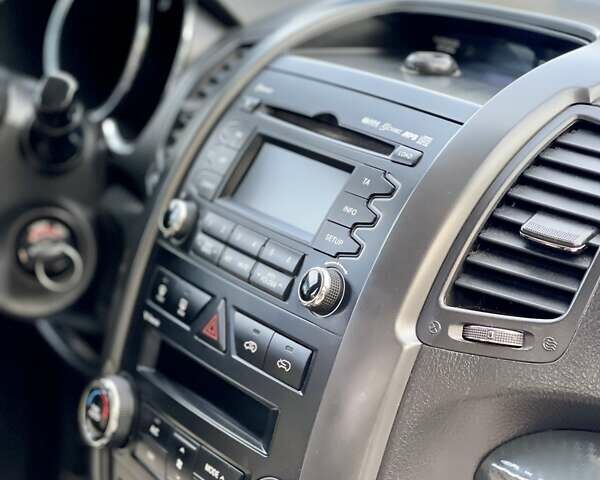 Киа Соренто, объемом двигателя 2.2 л и пробегом 201 тыс. км за 14000 $, фото 15 на Automoto.ua