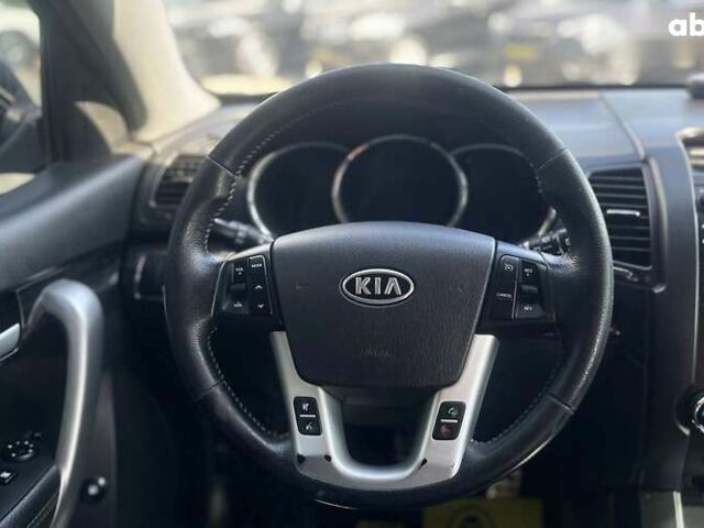 Киа Соренто, объемом двигателя 2.2 л и пробегом 255 тыс. км за 14500 $, фото 13 на Automoto.ua