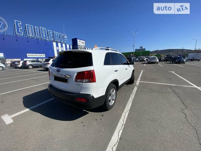 Киа Соренто, объемом двигателя 0 л и пробегом 130 тыс. км за 14200 $, фото 1 на Automoto.ua