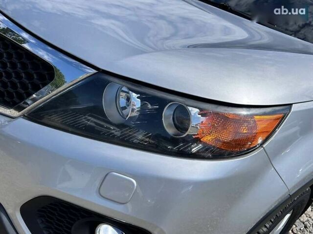 Кіа Соренто, об'ємом двигуна 2 л та пробігом 242 тис. км за 12700 $, фото 9 на Automoto.ua