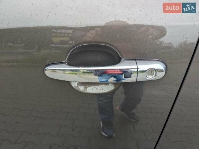 Кіа Соренто, об'ємом двигуна 2.2 л та пробігом 206 тис. км за 17000 $, фото 24 на Automoto.ua