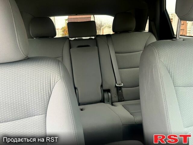 Кіа Соренто, об'ємом двигуна 2.4 л та пробігом 197 тис. км за 12500 $, фото 8 на Automoto.ua