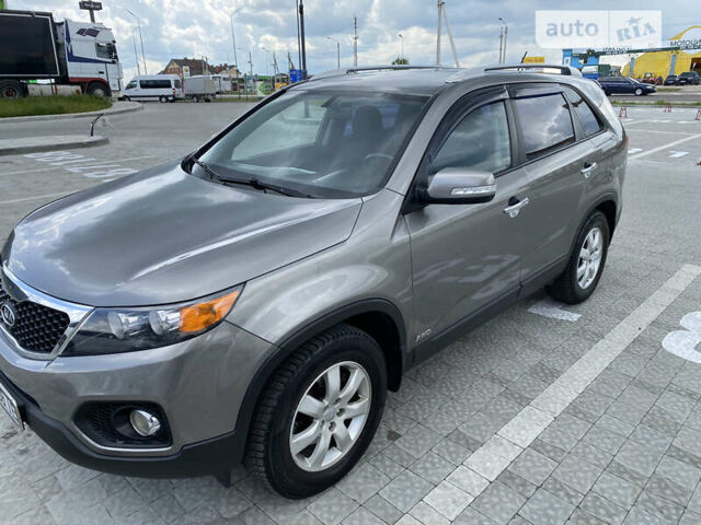Киа Соренто, объемом двигателя 2.4 л и пробегом 188 тыс. км за 11999 $, фото 17 на Automoto.ua