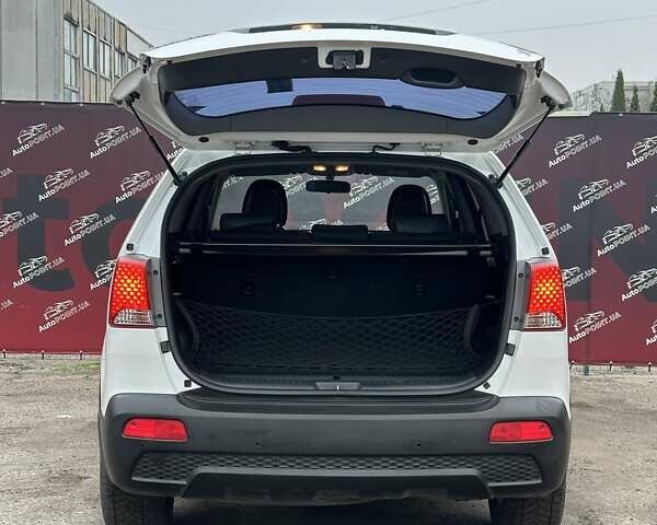 Кіа Соренто, об'ємом двигуна 2.2 л та пробігом 188 тис. км за 13500 $, фото 11 на Automoto.ua
