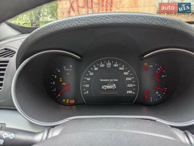 Кіа Соренто, об'ємом двигуна 2.2 л та пробігом 206 тис. км за 17000 $, фото 29 на Automoto.ua