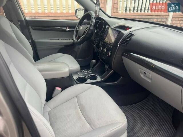 Кіа Соренто, об'ємом двигуна 2.35 л та пробігом 197 тис. км за 12500 $, фото 8 на Automoto.ua