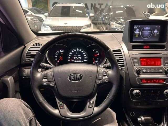 Киа Соренто, объемом двигателя 2 л и пробегом 130 тыс. км за 15200 $, фото 11 на Automoto.ua