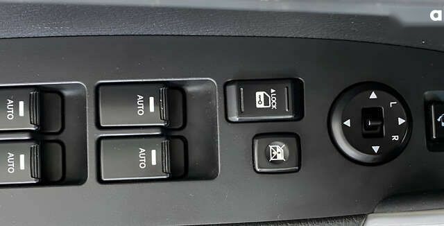 Кіа Соренто, об'ємом двигуна 2.2 л та пробігом 153 тис. км за 15950 $, фото 22 на Automoto.ua
