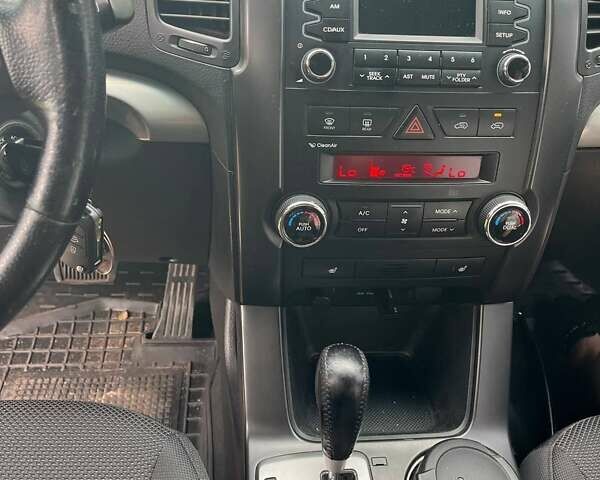 Киа Соренто, объемом двигателя 2.2 л и пробегом 175 тыс. км за 13300 $, фото 10 на Automoto.ua
