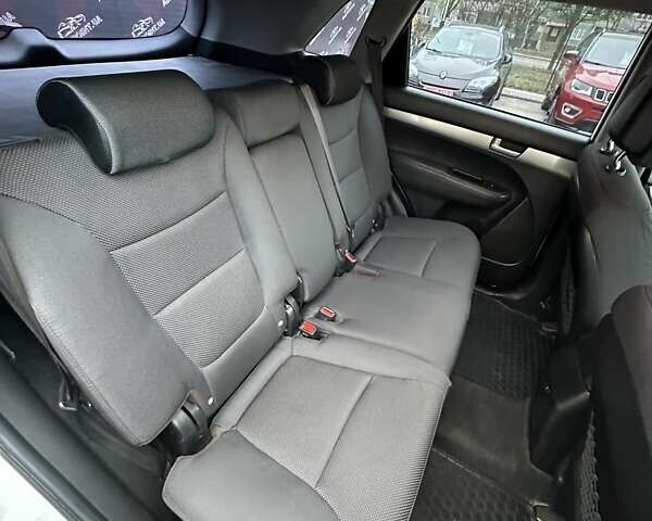 Кіа Соренто, об'ємом двигуна 2.2 л та пробігом 188 тис. км за 13500 $, фото 21 на Automoto.ua