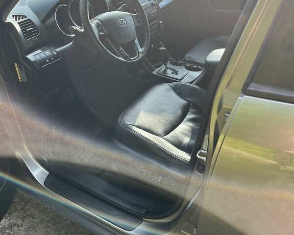 Киа Соренто, объемом двигателя 2.4 л и пробегом 250 тыс. км за 11500 $, фото 3 на Automoto.ua
