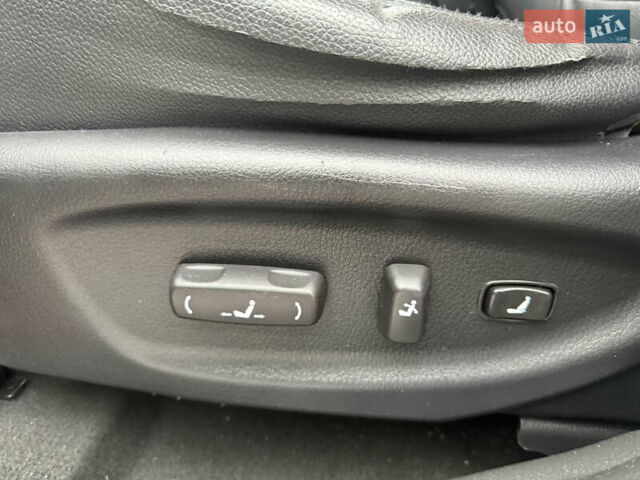 Киа Соренто, объемом двигателя 2.2 л и пробегом 179 тыс. км за 15300 $, фото 15 на Automoto.ua