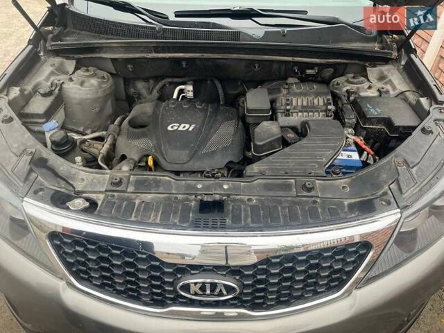 Кіа Соренто, об'ємом двигуна 2.35 л та пробігом 197 тис. км за 12500 $, фото 9 на Automoto.ua