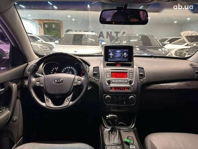 Киа Соренто, объемом двигателя 2 л и пробегом 130 тыс. км за 15200 $, фото 16 на Automoto.ua