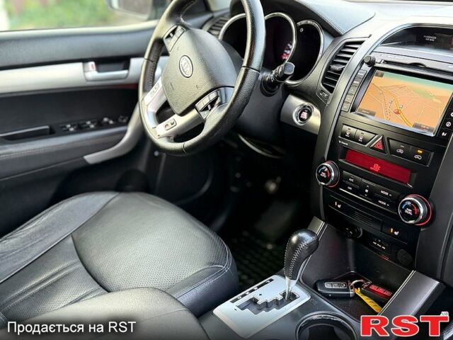 Киа Соренто, объемом двигателя 2.2 л и пробегом 189 тыс. км за 15700 $, фото 8 на Automoto.ua